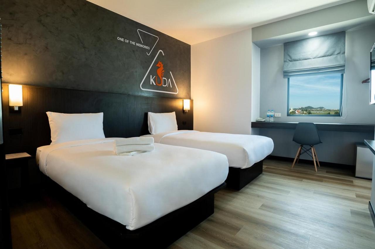 Kuda Asia Hotel Bangsaen Buitenkant foto