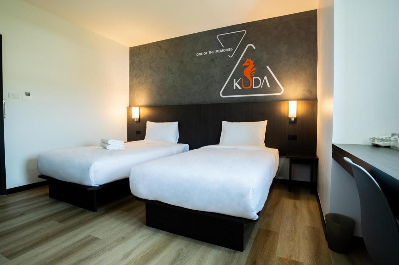 Kuda Asia Hotel Bangsaen Buitenkant foto
