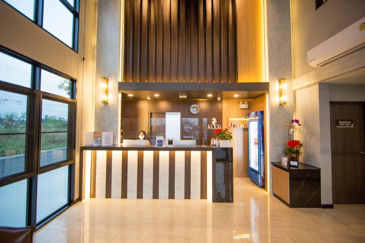 Kuda Asia Hotel Bangsaen Buitenkant foto